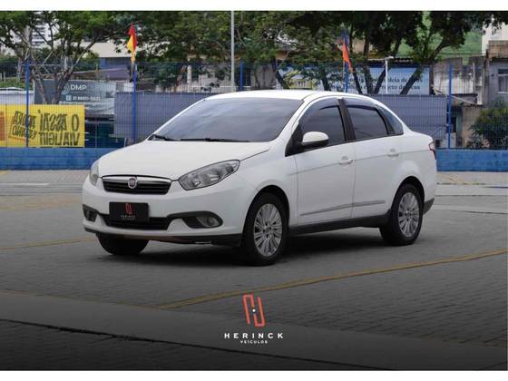 FIAT GRAND SIENA 1.6 MPI ESSENCE 16V FLEX 4P MANUAL